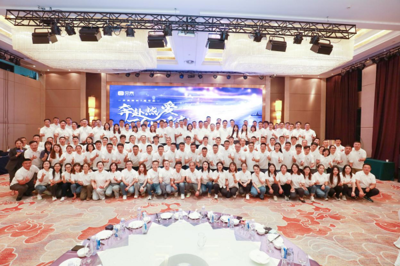 鄭州鏈家七周年 專業服務，安心之選